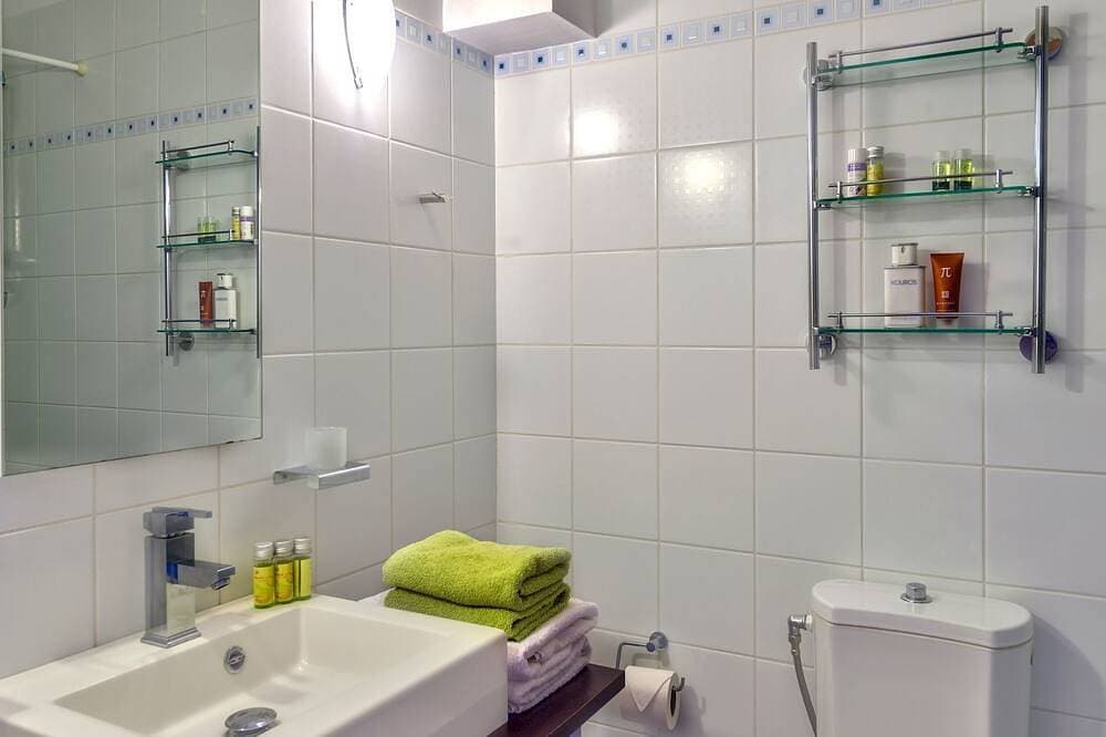 Foto 11 von 30: Villa mit Pool für bis zu 8 Personen. Meerblick.