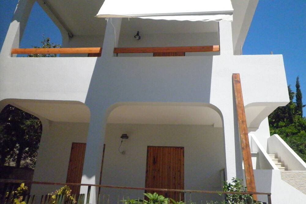 Foto 11 von 30: Bärenturm, Wi-Fi, Terrasse, Garten, Parkplatz, 150 m vom Strand entfernt