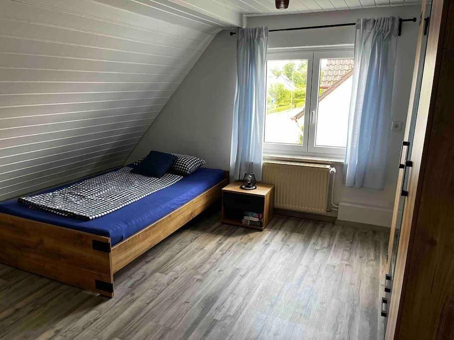 Foto 12 von 43: Three-Bedroom House