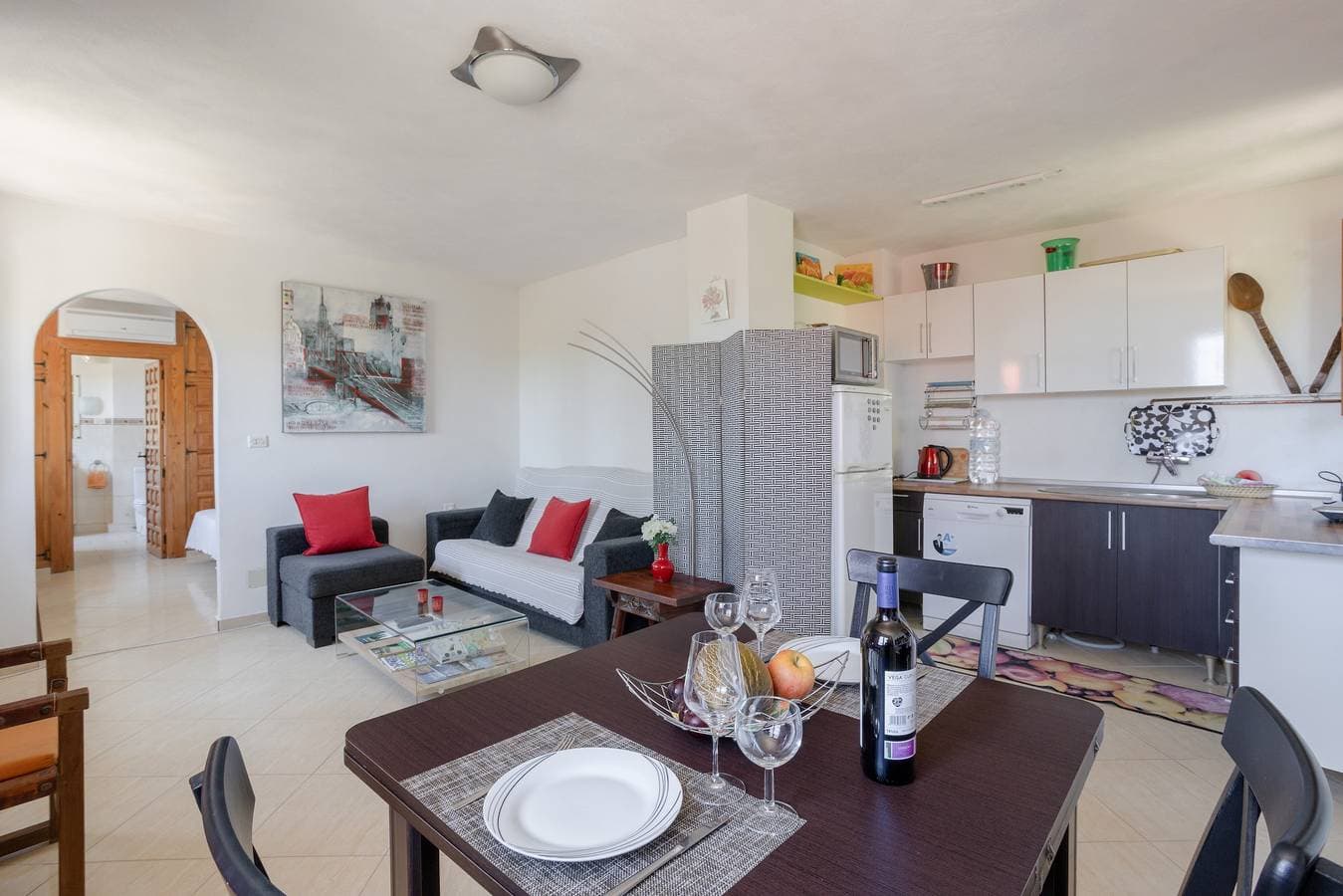 Foto 7 von 25: Ferienwohnung "Luna" mit Gemeinschaftspool, Wi-Fi, Klimaanlage, Terrasse und Garten