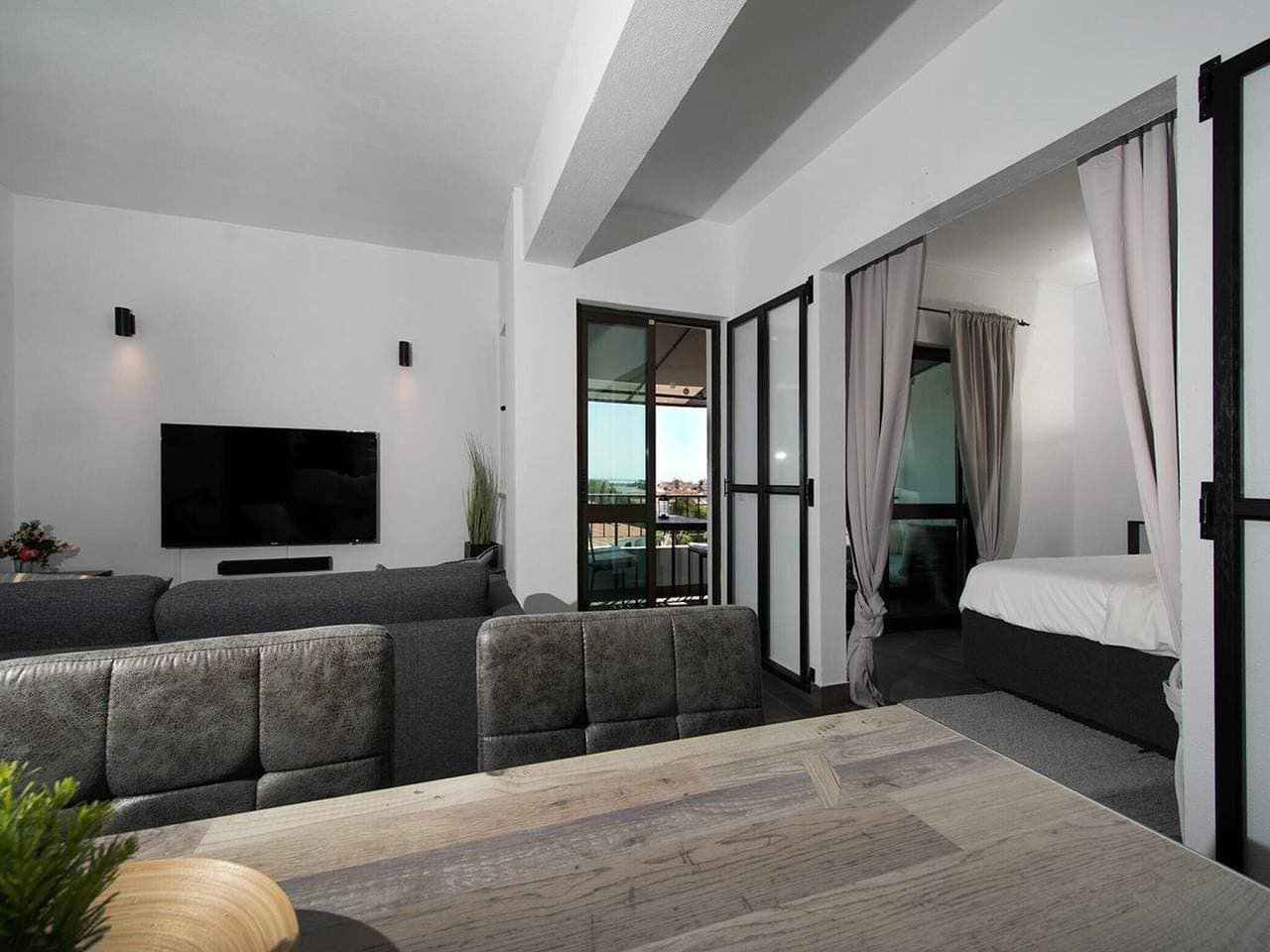 Foto 3 von 26: Gemütliches Apartment mit Aussicht – Lagos