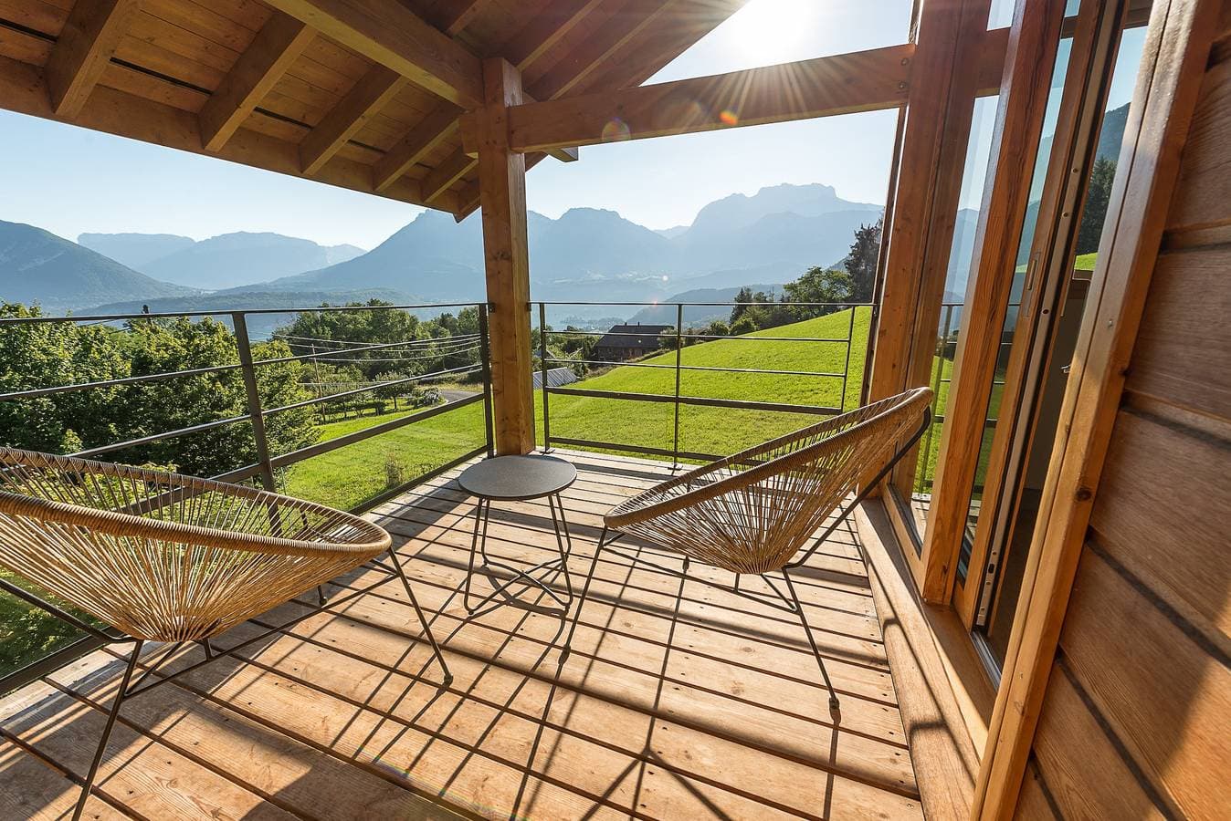 Foto 3 von 24: Villa für 8 Personen mit Balkon