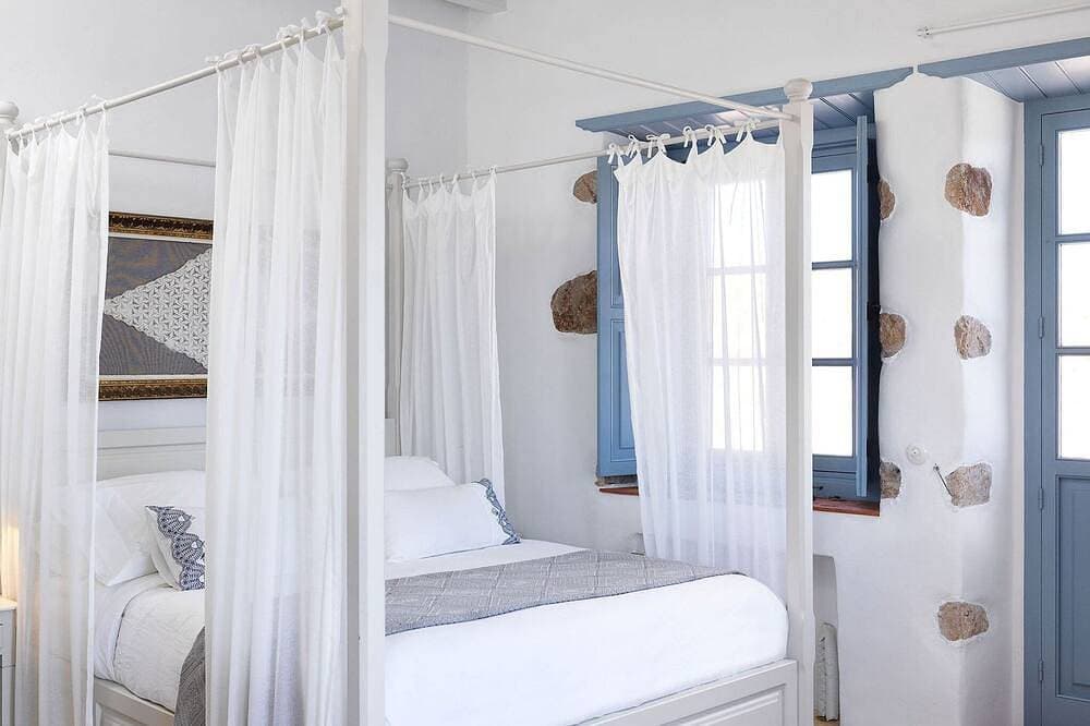 Foto 2 von 18: Outstanding Patmos Villa | 3 Bedrooms | Villa Harbour View | Infinty Pool | Amazing Skala Views