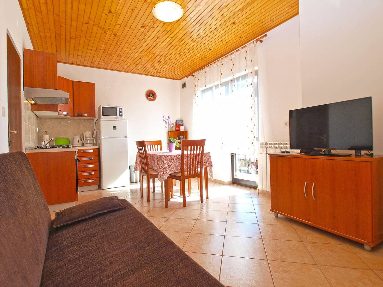 Foto 12 von 27: Ferienhaus für 4 Personen mit Pool