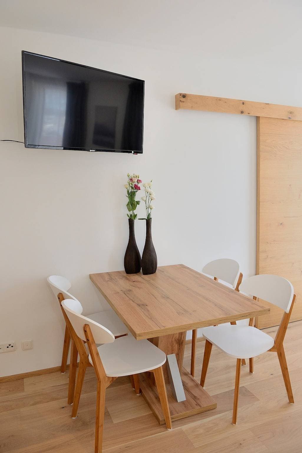 Foto 7 von 27: Charmante Ferienwohnung "Blaser" mit WLAN, Garten und Terrasse