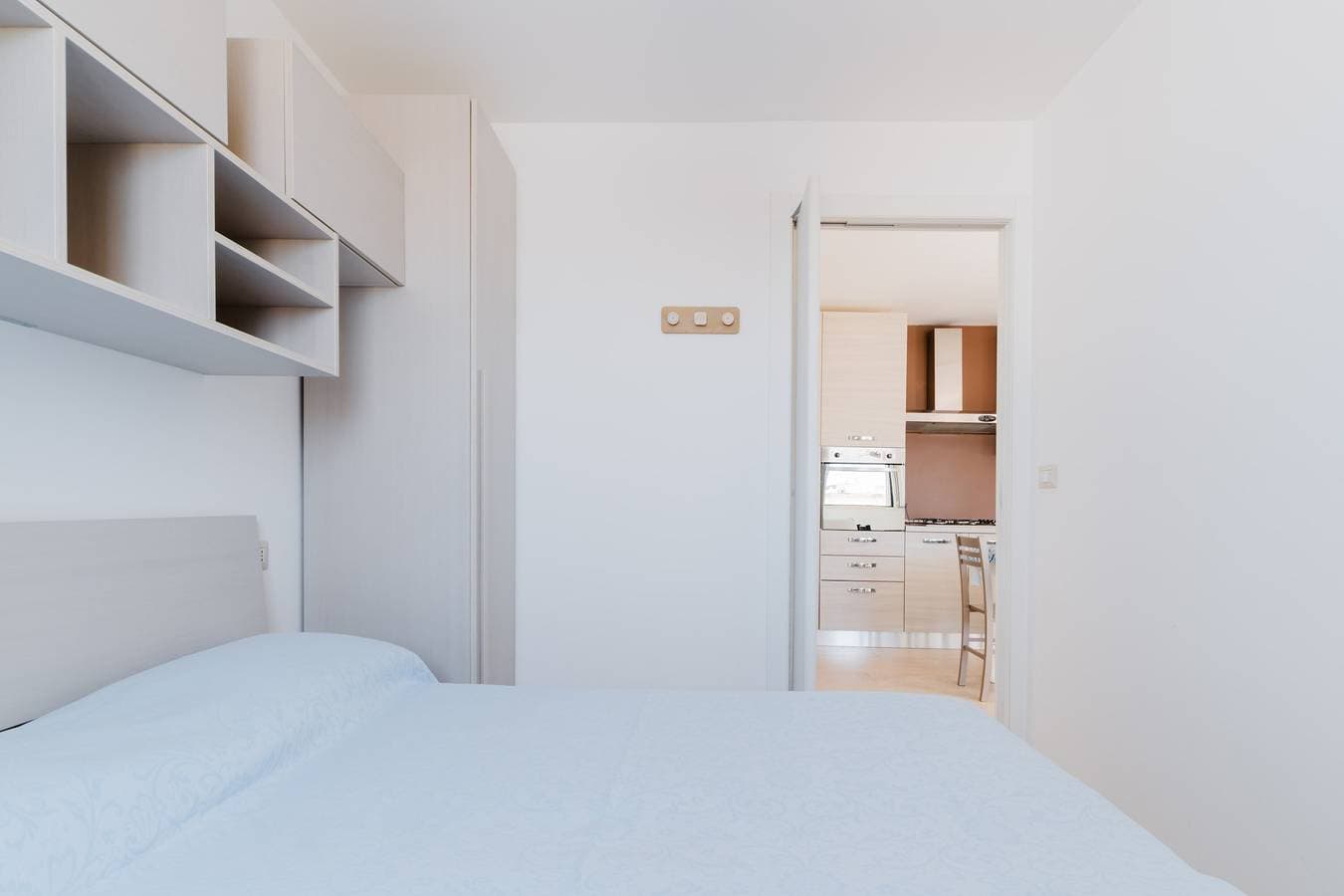 Foto 10 von 30: Ferienwohnung 'Bouganvillea' mit Meerblick, Gemeinschaftsterrasse und Klimaanlage