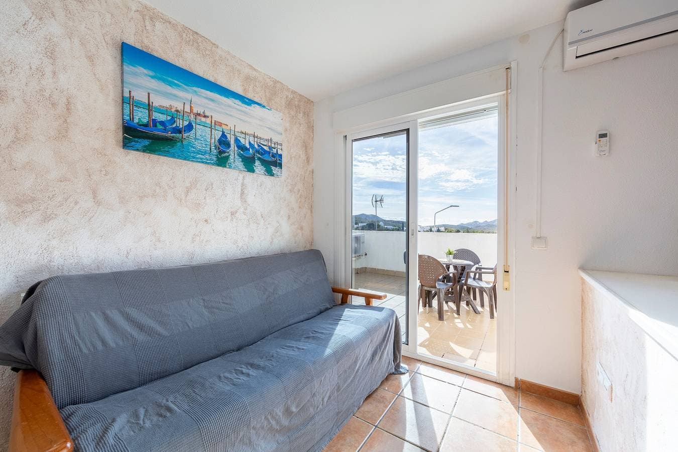 Foto 6 von 25: Ferienwohnung 'Maracas 2' mit Bergblick, privater Terrasse und Klimaanlage