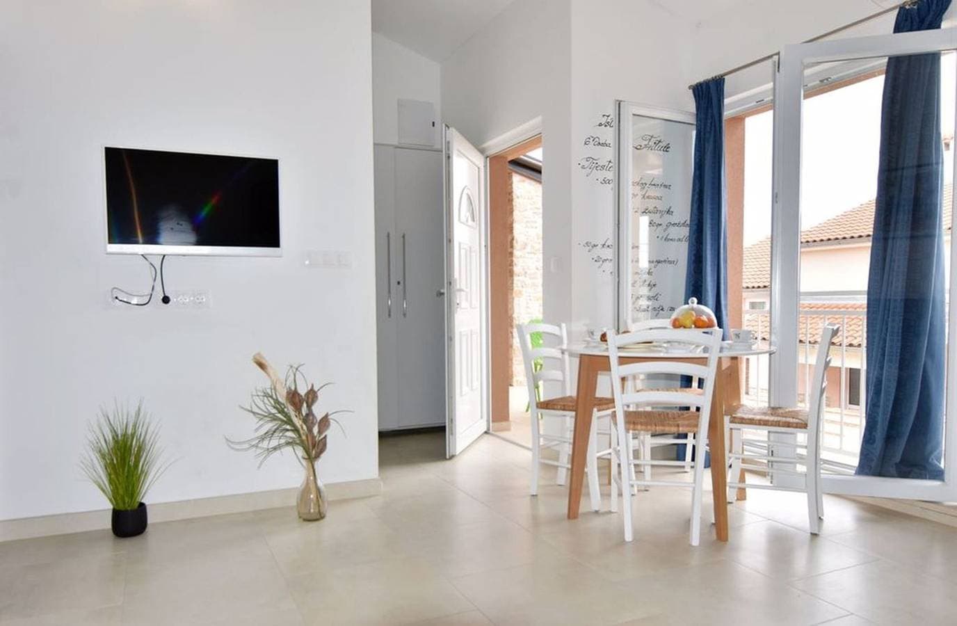 Foto 7 von 33: Gemütliche Wohnung mit Pool und Spielzimmer