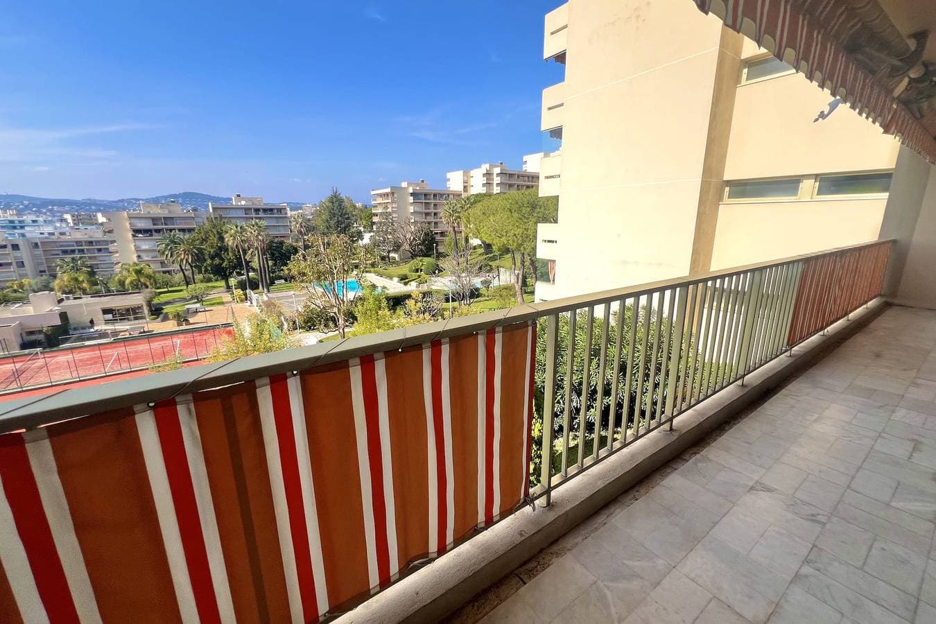Foto 5 von 20: Ferienwohnung für 4 Personen mit Terrasse