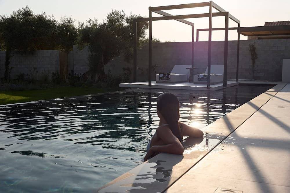 Foto 11 von 23: Villa Averia, 2Bdr, Private Heated Pool, Furnished Terrace, Lefkada