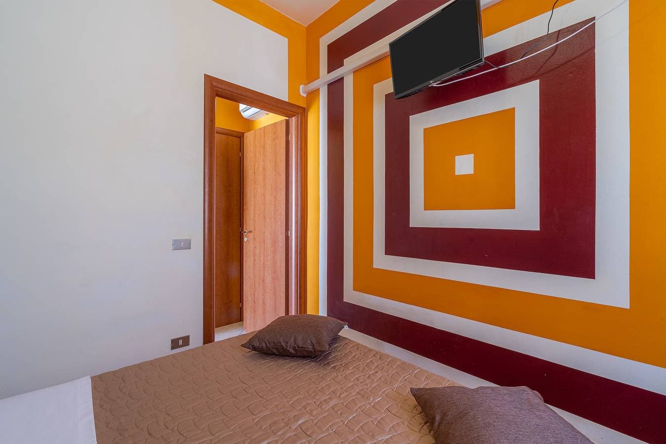 Foto 7 von 26: Ferienwohnung "La Casa Arancione" mit privater Terrasse und Gemeinschaftsgarten