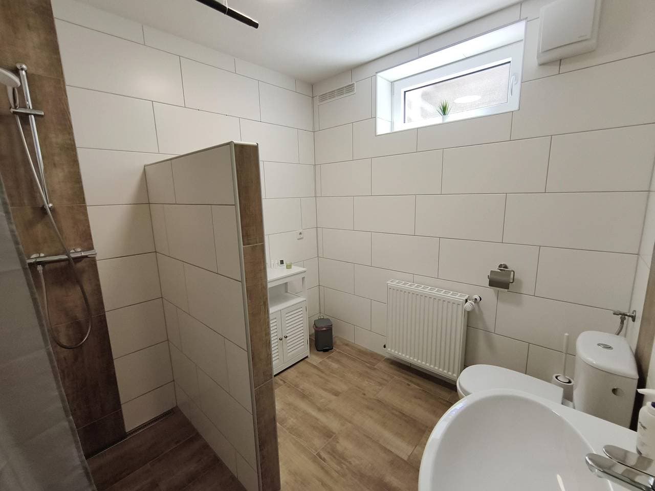 Foto 8 von 21: Appartement/Fewo, Dusche, Wc, Terrasse