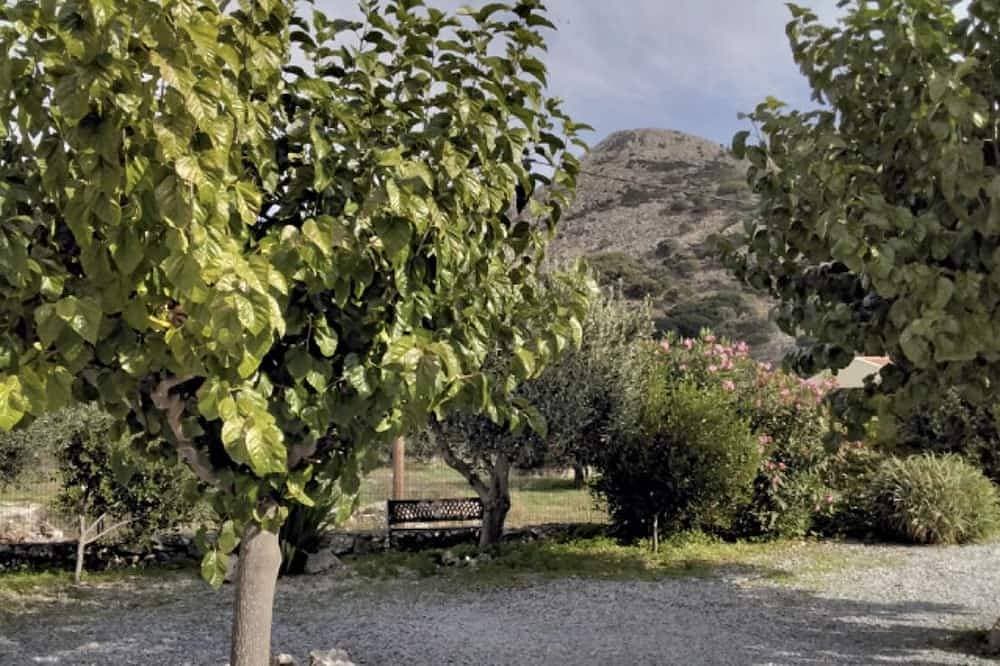 Foto 8 von 22: Freistehende traditionelle Villa mit 2 Schlafzimmern, atemberaubender Aussicht und Pool.<br>Ab £ 60