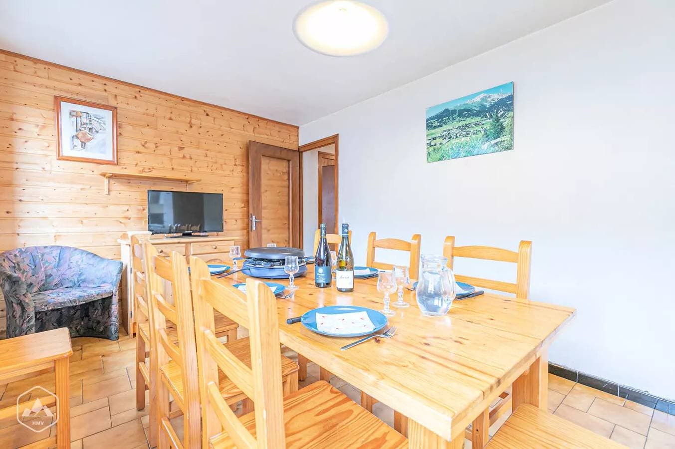 Sehr geräumige Wohnung im Herzen des Dorfes 1