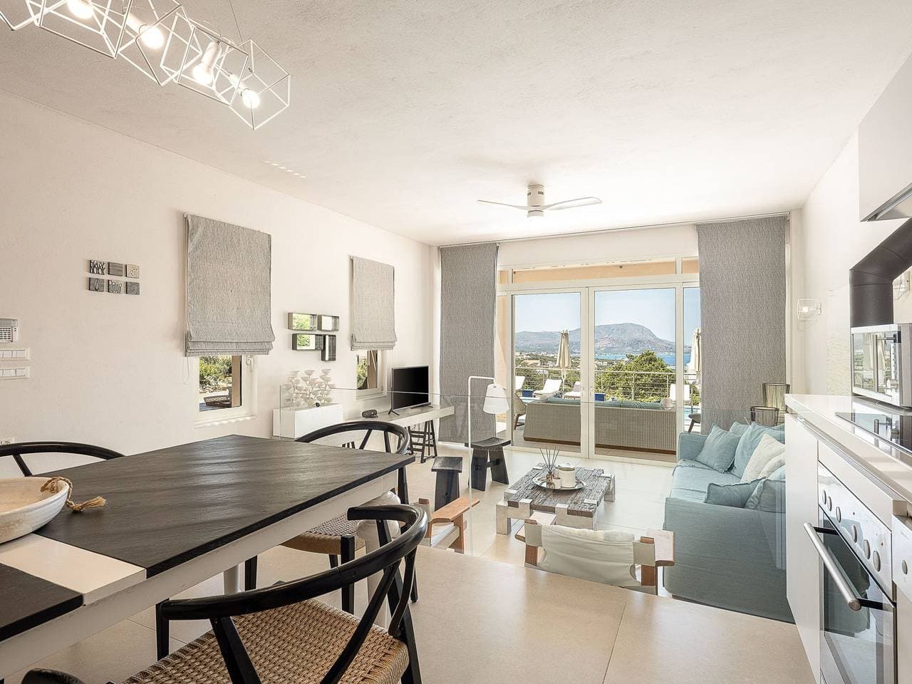 Foto 11 von 37: Adeste Seaview Villa III-Pool, Whirlpool, 900m zum Meer