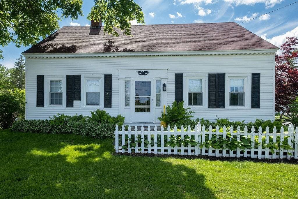 Foto 5 von 24: 11 Cute 1Br Acadia Cottage Open Hearth Inn