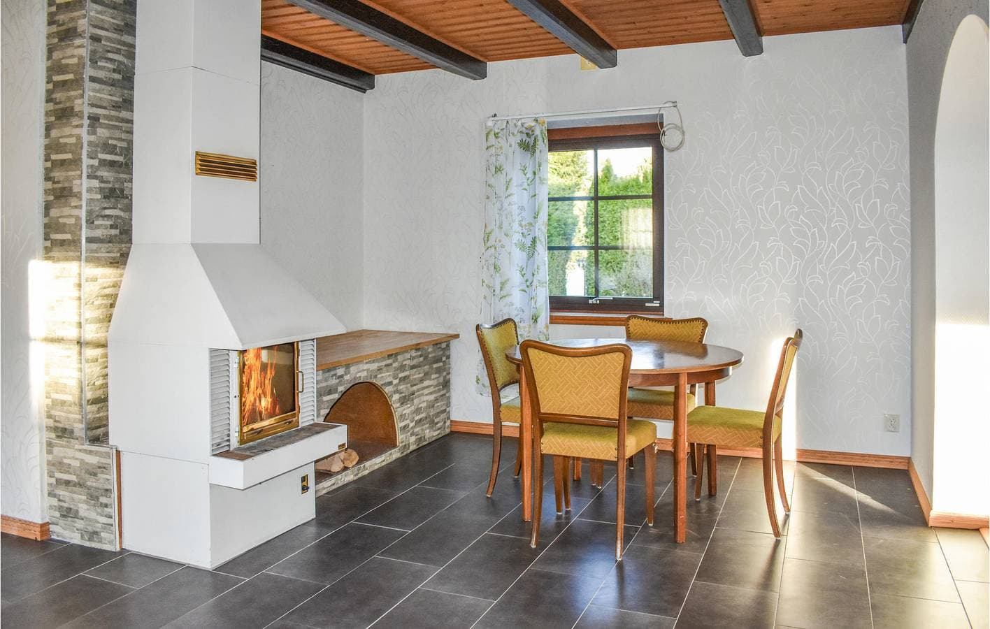 Foto 3 von 21: Ferienhaus für 8 Personen mit Terrasse