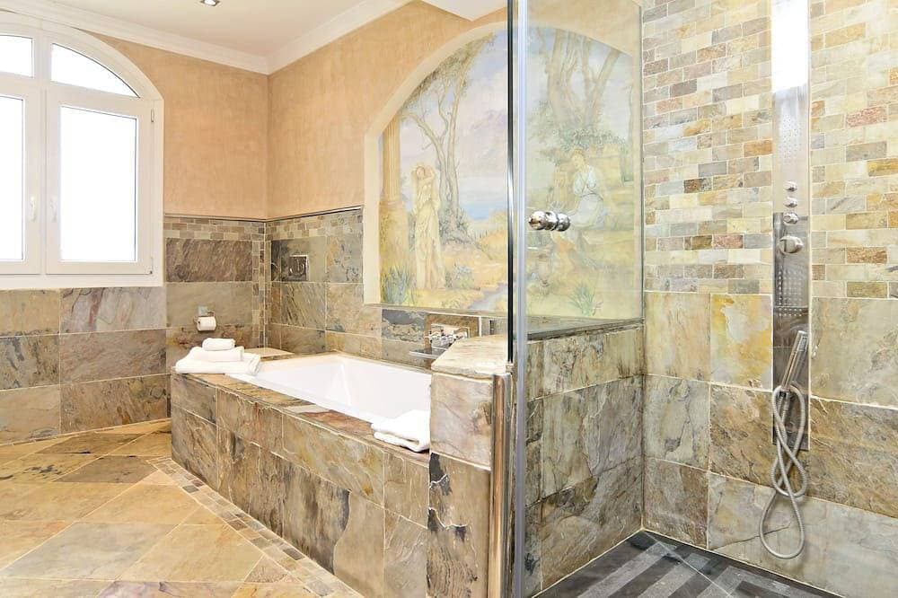 Foto 6 von 30: Mediterrane Villa mit Pool & Outdoor-Küche in ruhiger Lage Nähe Port Adriano
