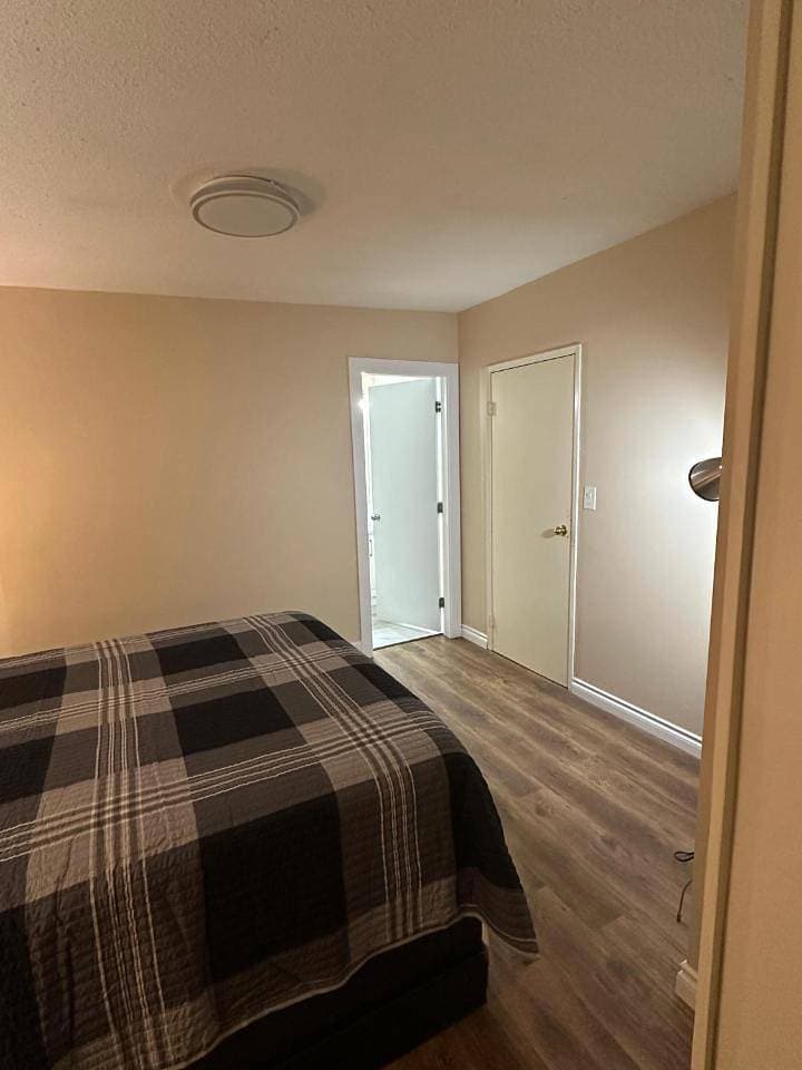 Foto 13 von 15: Double Room with Private Bathroom