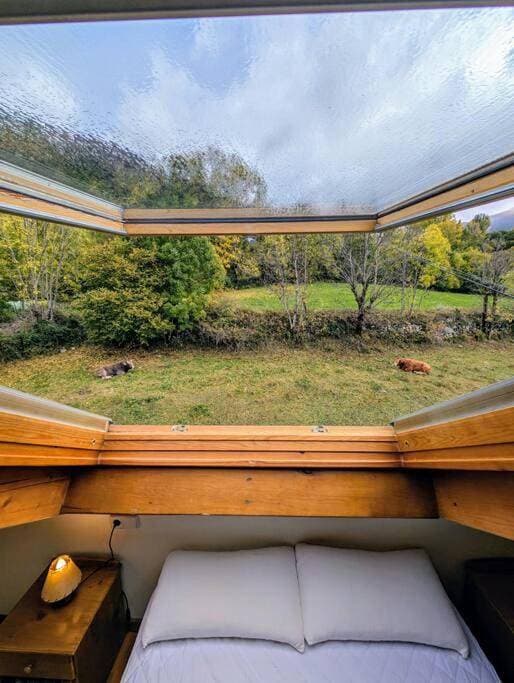Foto 2 von 51: Three-Bedroom Apartment with Mountain View