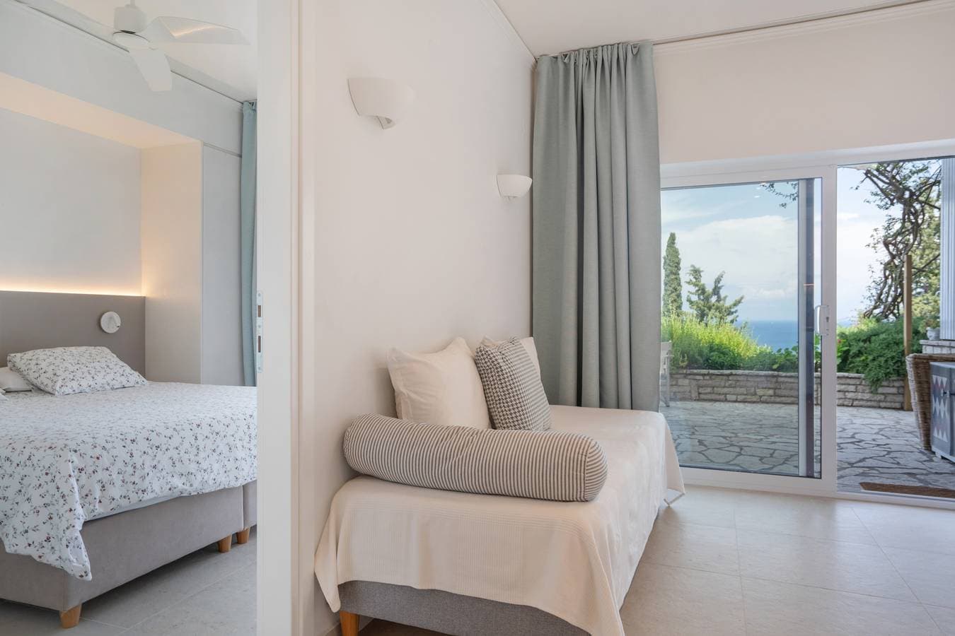 Foto 11 von 32: Ferienwohnung 'Myrto Homes Agios Nikitas Lefkada 4' mit Meerblick, Wi-Fi und Klimaanlage