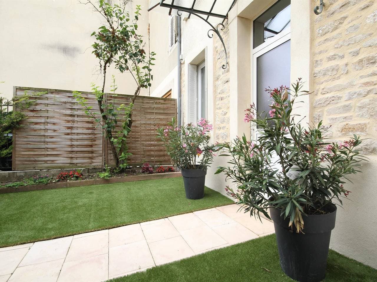 Foto 6 von 24: Stadthaus in Nuits-Saint-Georges mit Terrasse und Parkplatz