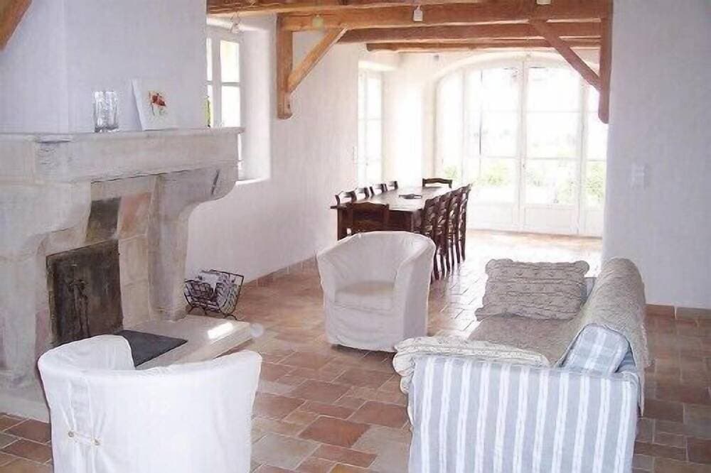 Foto 11 von 24: Steinscheune 360 ​​° Blick auf den Luberon und den Bergen Vaucluse