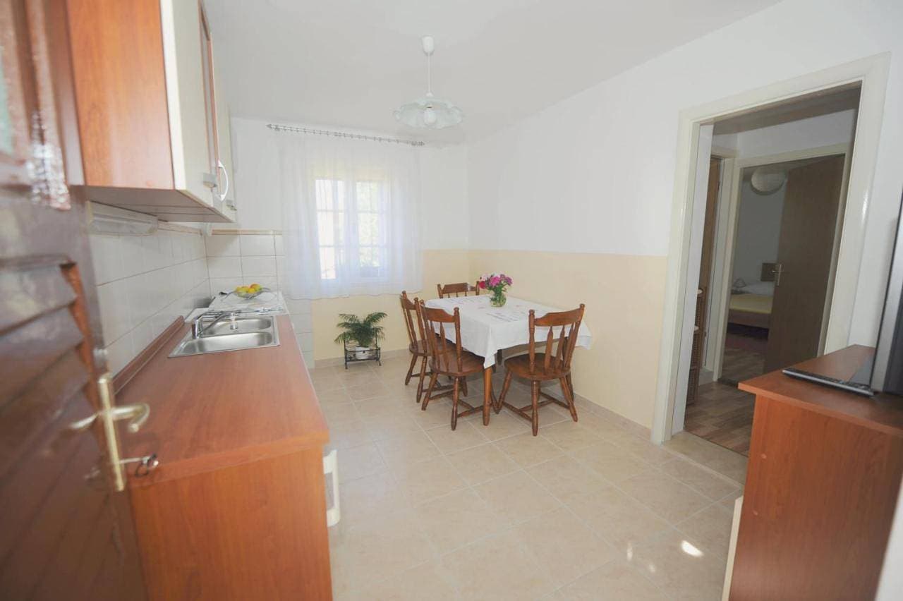Foto 13 von 29: Three-Bedroom Apartment with Sea View