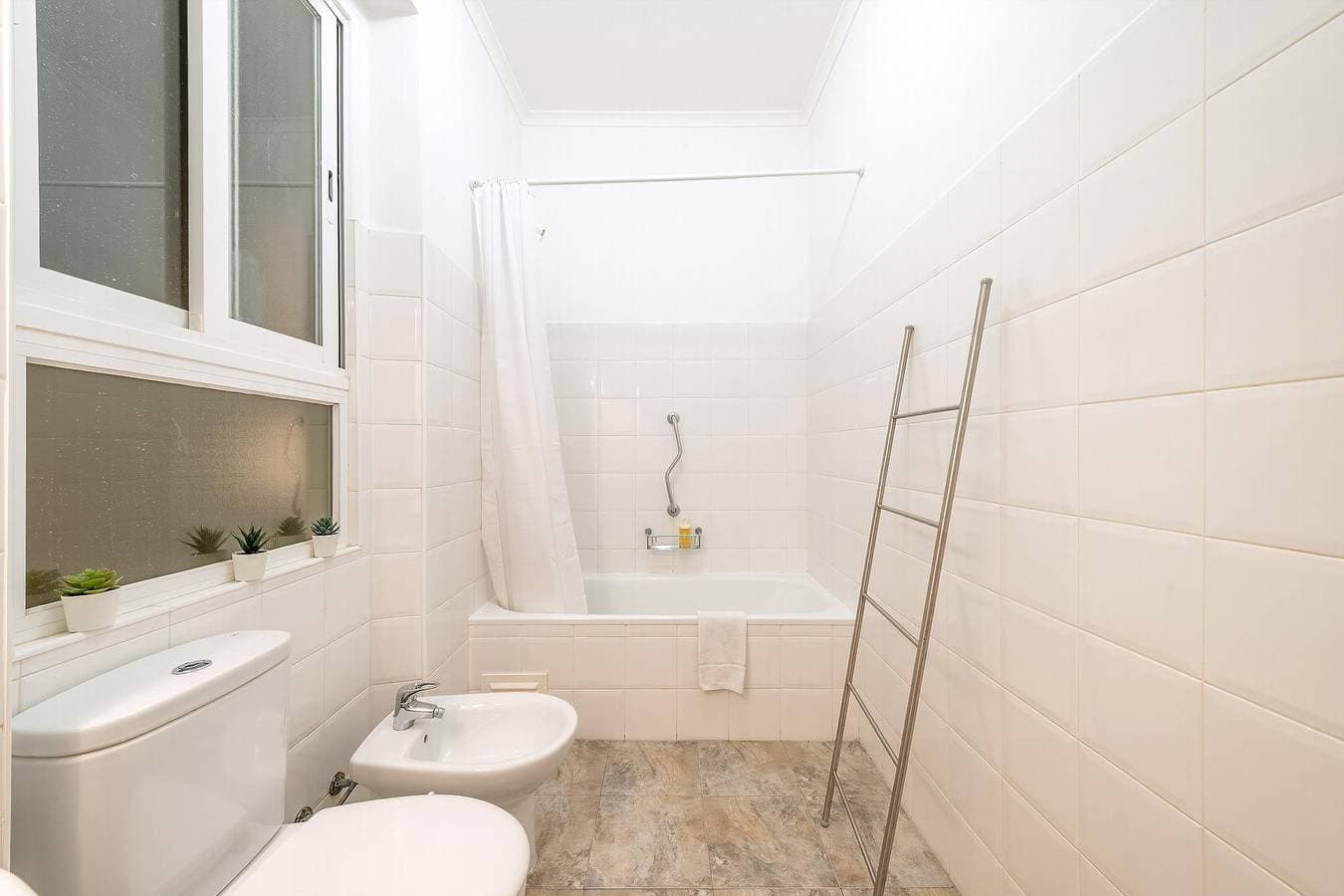 Foto 13 von 40: GuestReady - 3Br Apartment in Saldanha with Garden