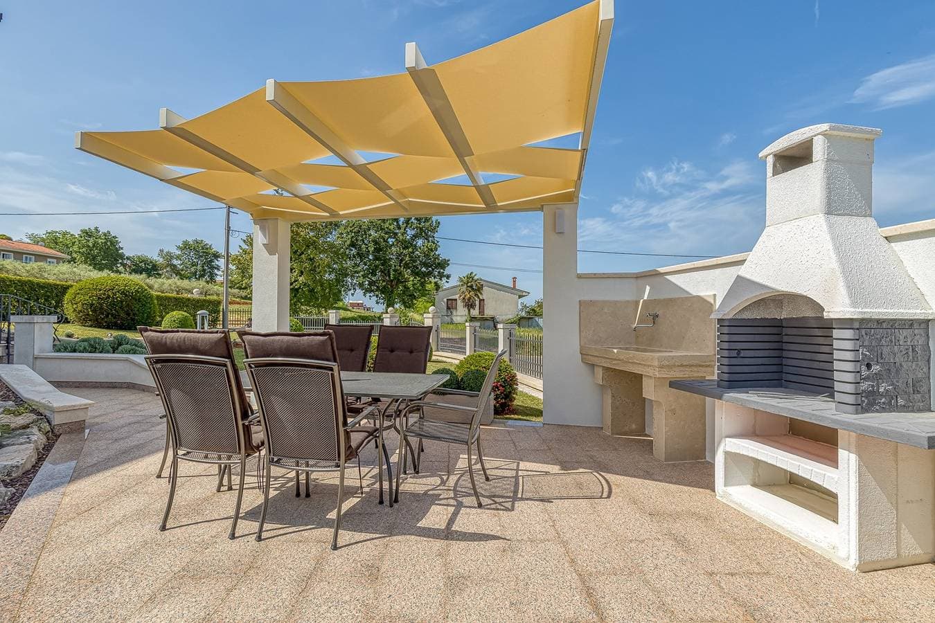 Foto 4 von 45: Ferienhaus Silvia II mit privatem Pool
