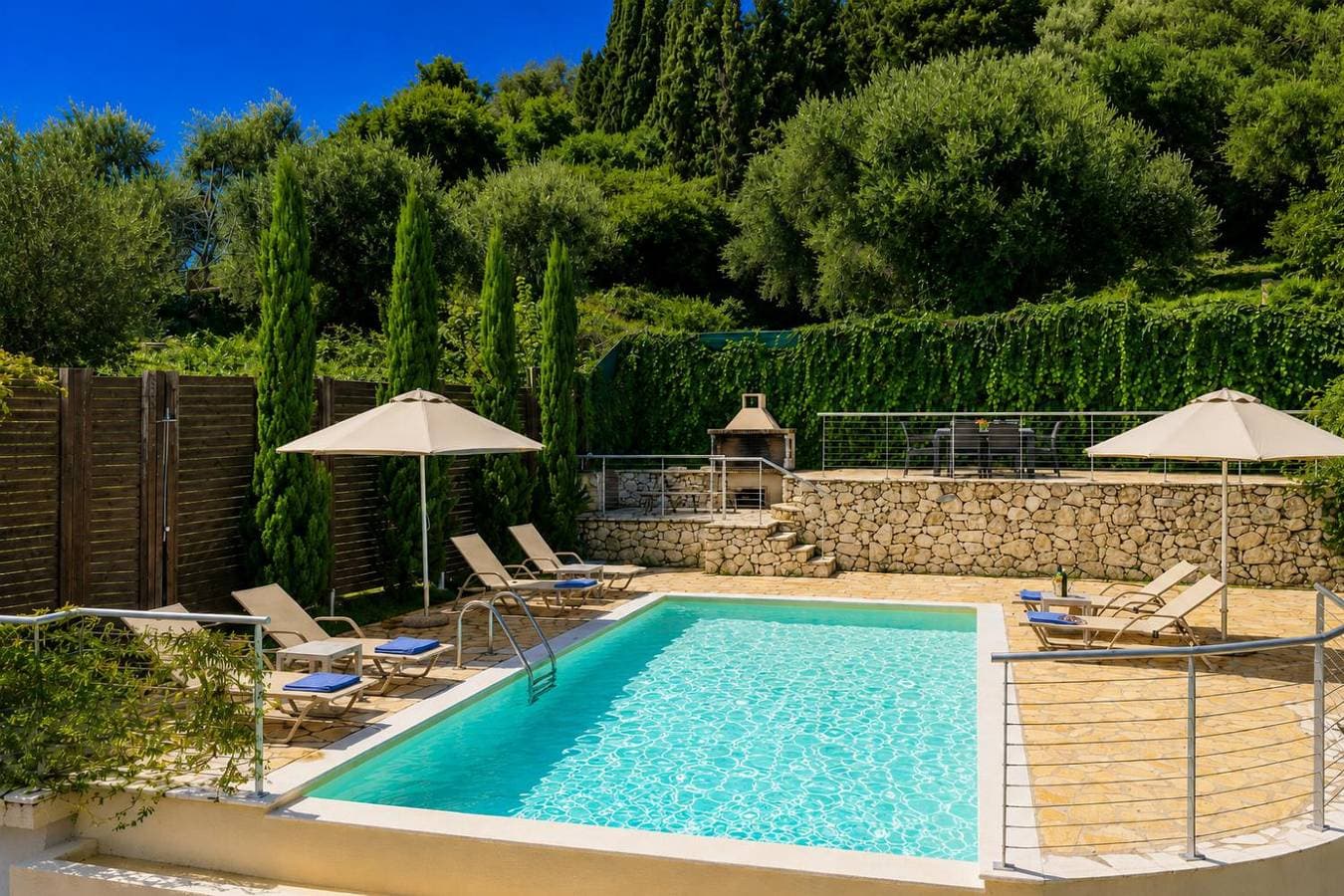 Foto 3 von 26: Villa für 6 Personen mit Garten