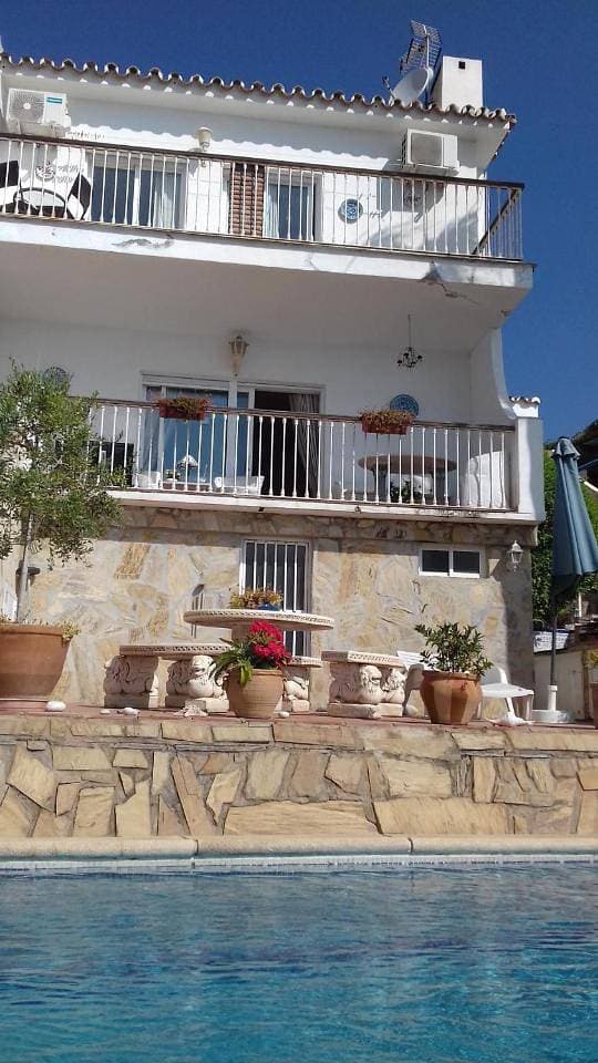 Foto 9 von 31: Villa with Sea View
