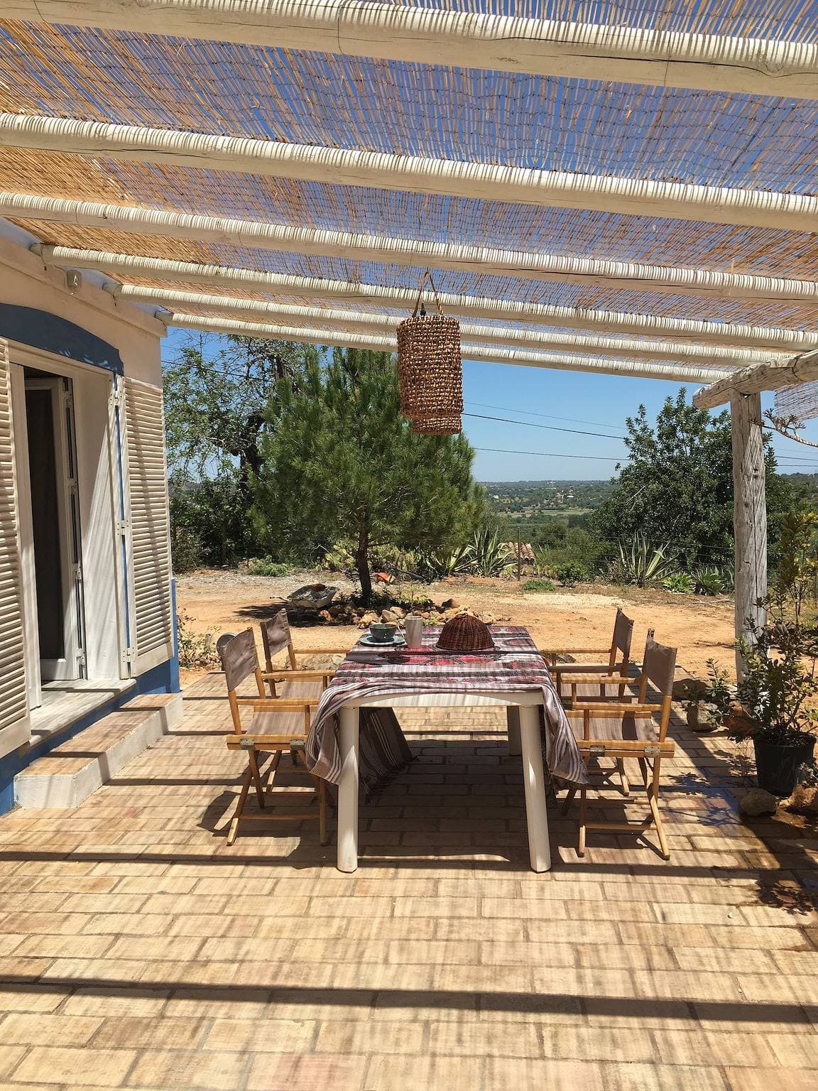 Foto 11 von 15: Ferienhaus 'Charmantes Landhaus' mit Privater Terrasse, Privatem Garten und WLAN