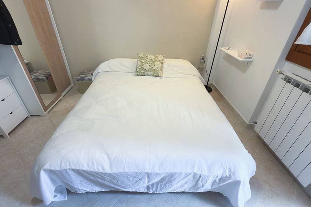 Foto 8 von 30: The Tiny House is your city retreat in Rome.