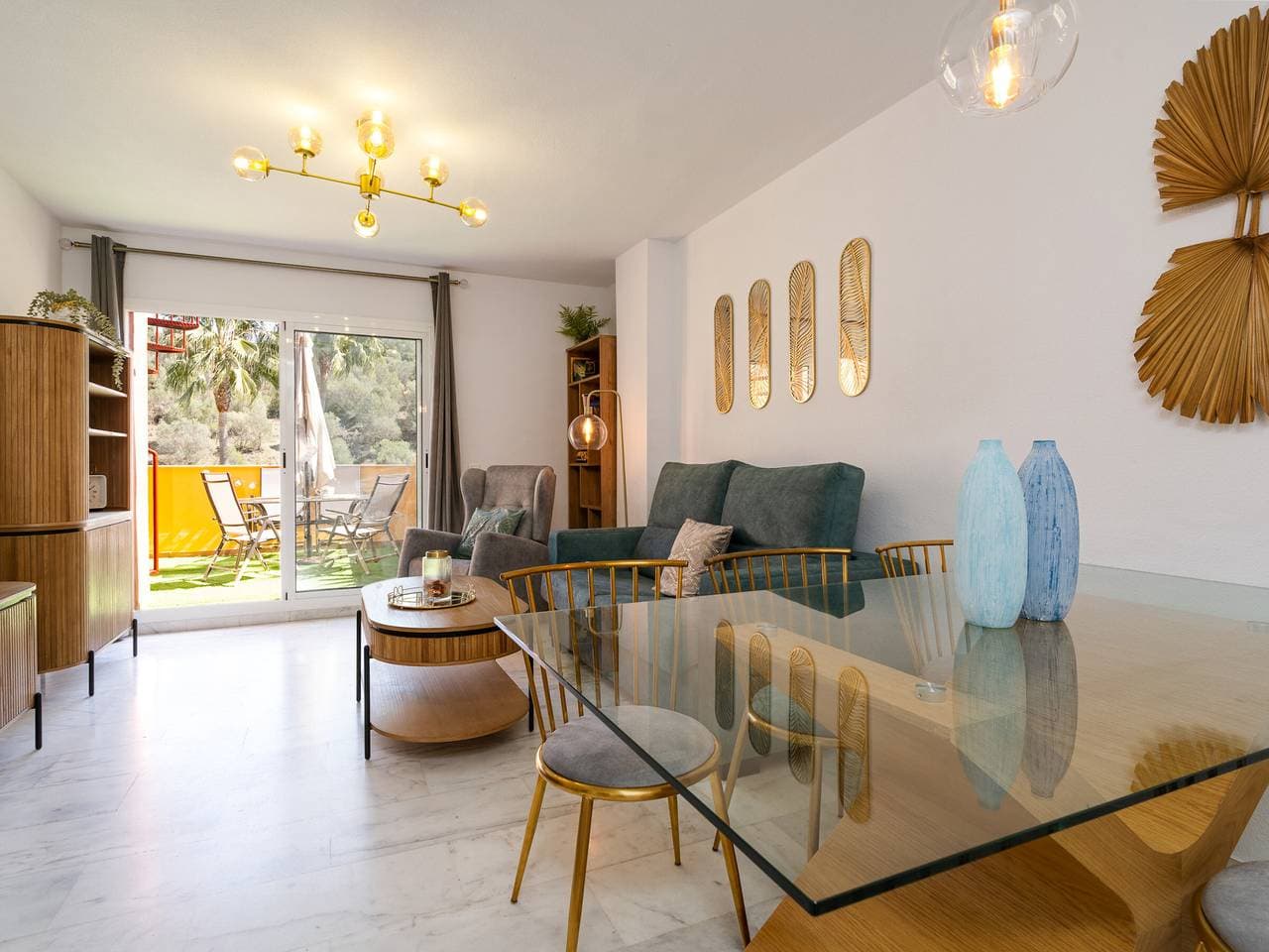 Penthouse in Marbella mit Terrasse und Privatgarage 1