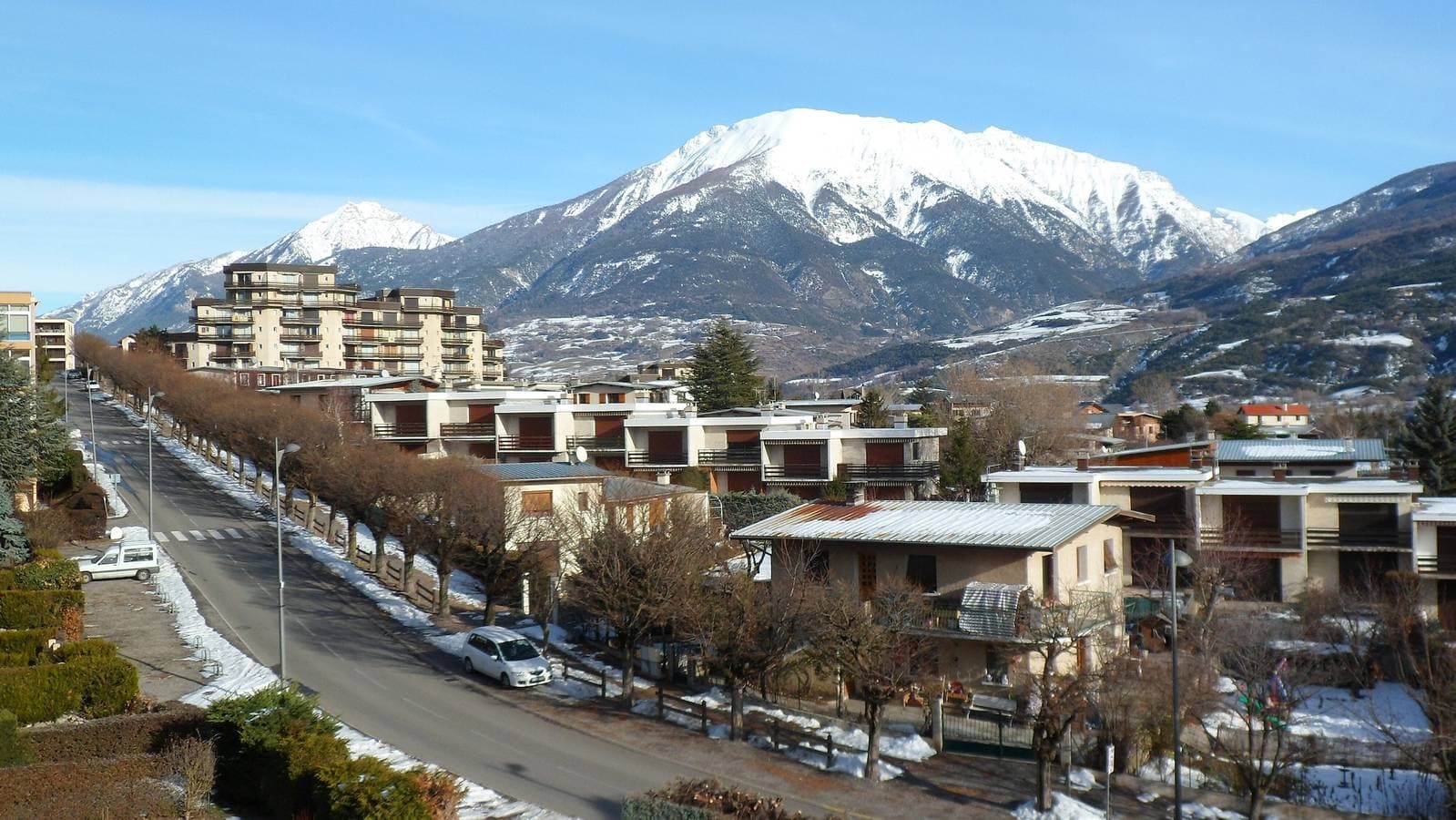 Foto 11 von 16: „Aux Aurores“ – Charmante Wohnung mit Balkon und Bergblick