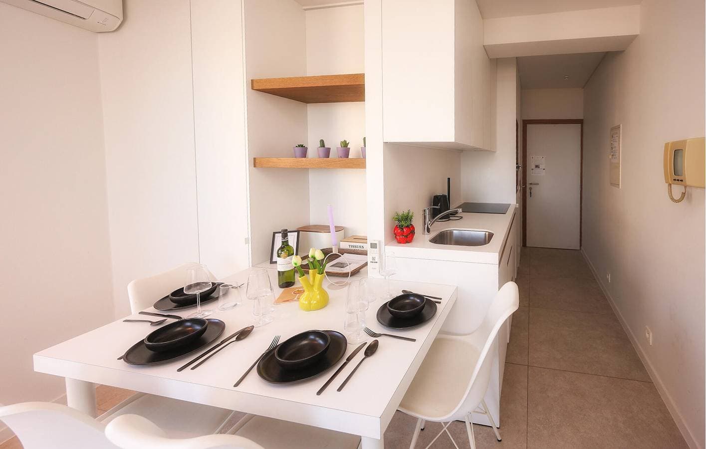 Foto 4 von 21: Ferienwohnung für 4 Personen mit Terrasse