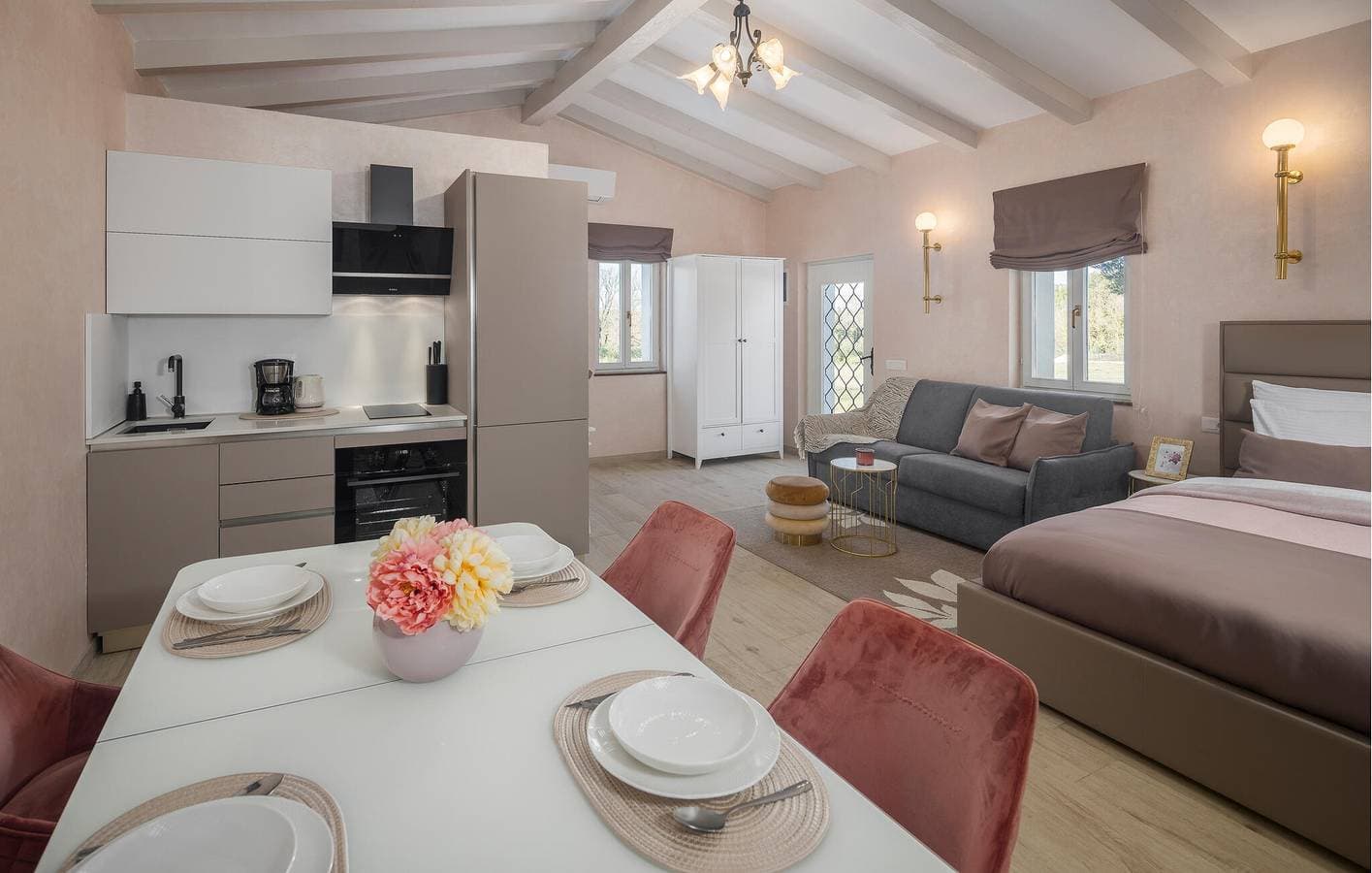 Foto 7 von 33: Charmante 110 m² große Wohnung mit Terrasse, WLAN und 600 m zum Strand