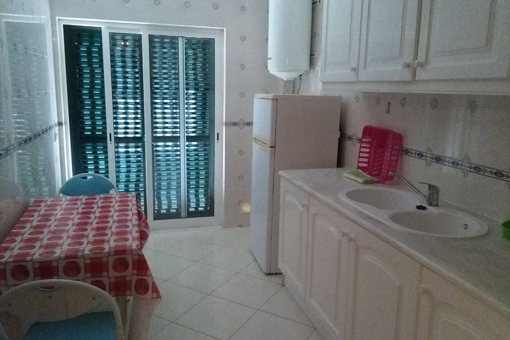 Foto 8 von 15: 1D geräumige 1-Zimmer-Wohnung und Barbecue