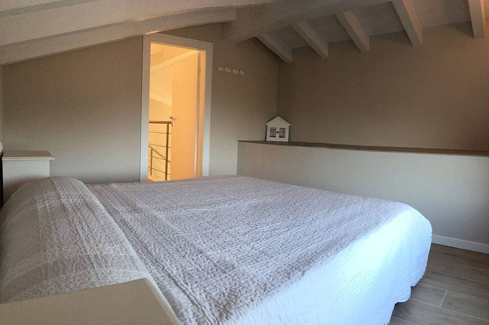Foto 4 von 30: Wohnung in exklusiver Residenz mit Pool