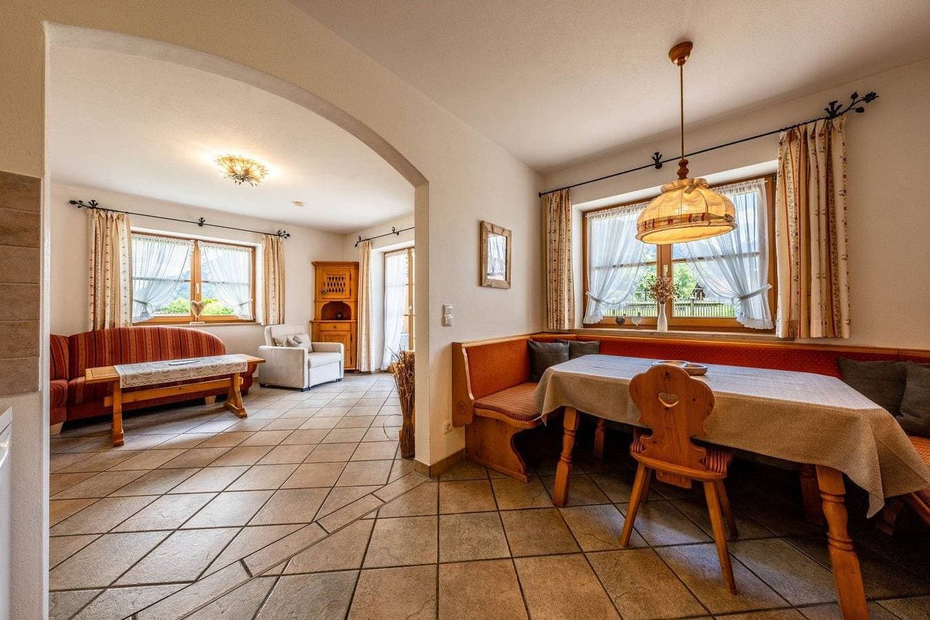 Foto 5 von 16: Haus Lara – Fewo 1 mit Terrasse, WLAN und 4-Sterne Komfort in Wallgau
