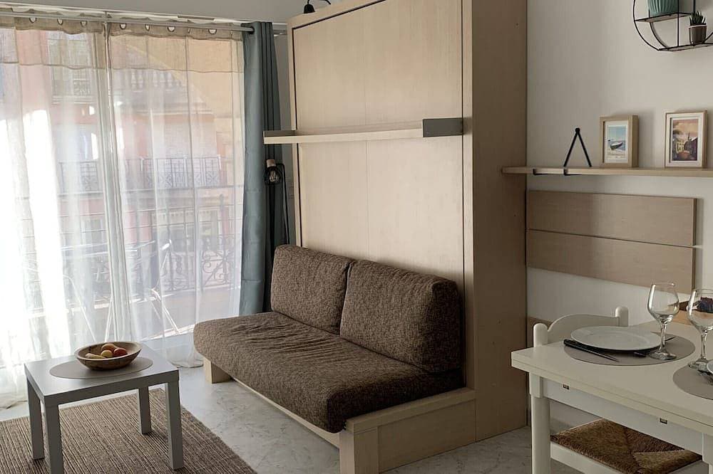 Foto 5 von 20: Lovely studio with swimming pool - Victoria Palace