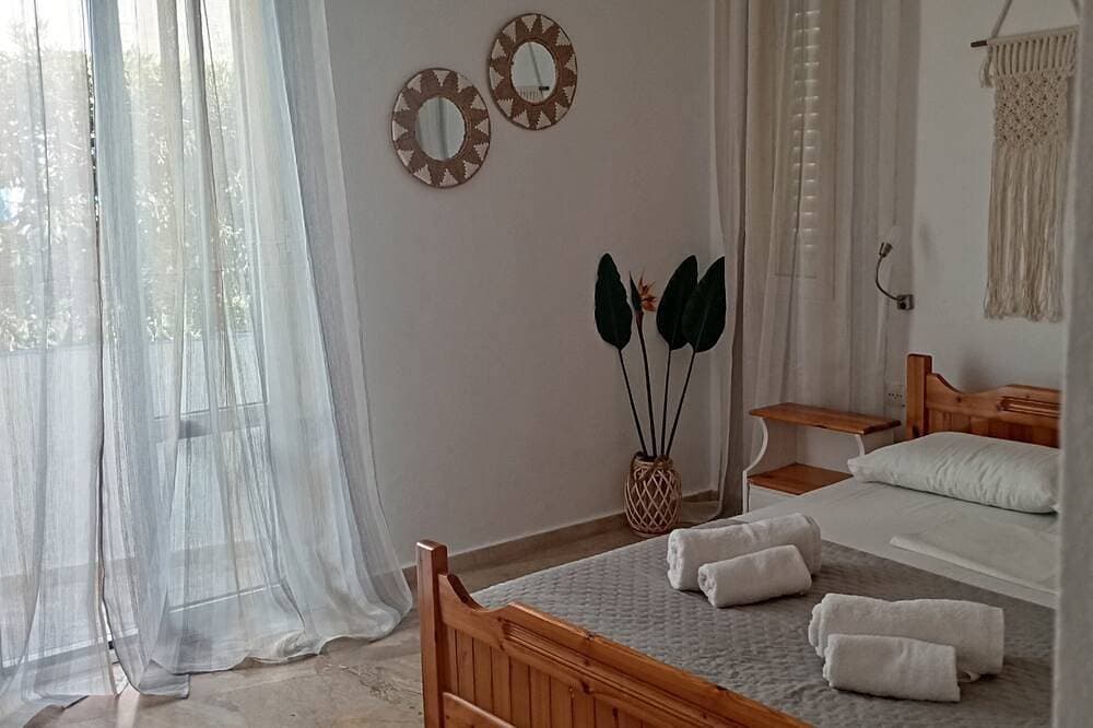 Foto 2 von 26: Geräumiges Apartment mit Gartenblick und teilweisem Meerblick