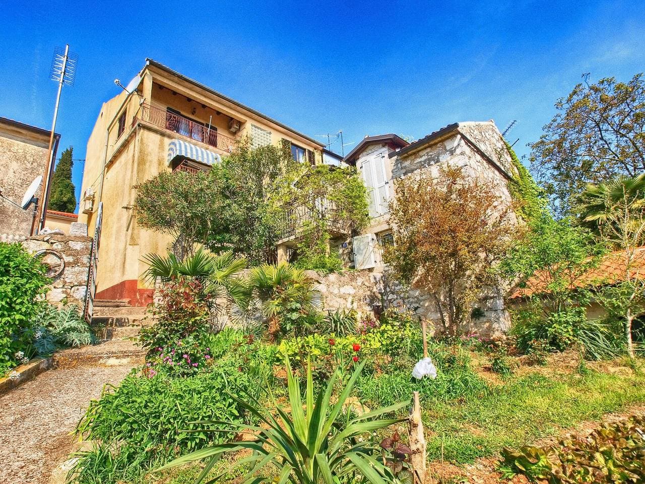 Foto 4 von 22: Ferienwohnung für 3 Personen mit Terrasse