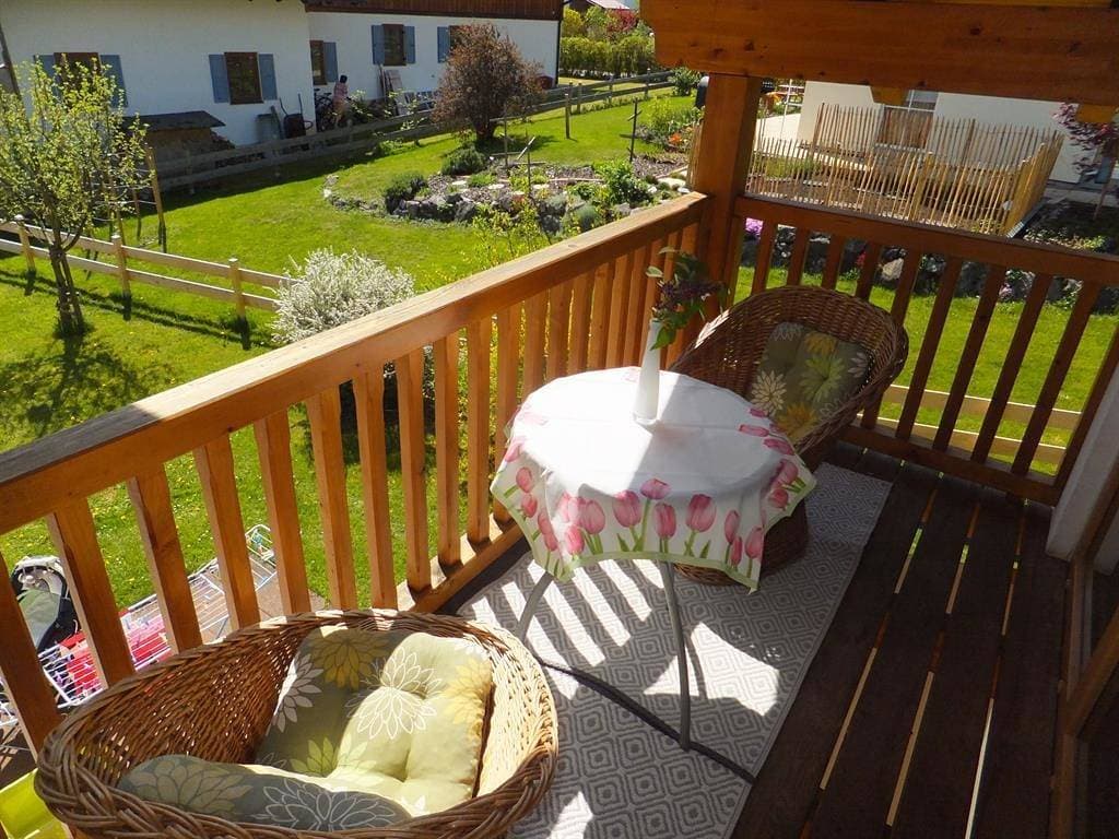 Foto 8 von 33: Fewo Alpenstern, Wohn-Schlafr. mit Balkon