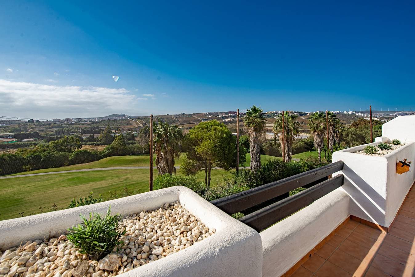 Foto 7 von 30: Lotus 2401  - Beautiful apartment pool & sea view