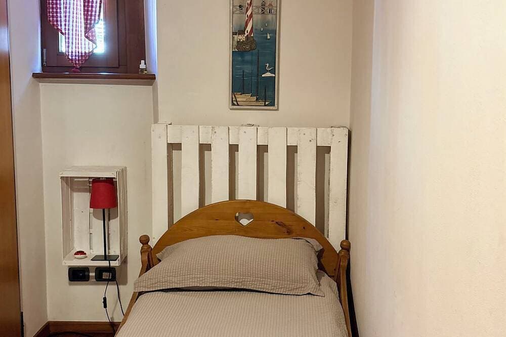 Foto 7 von 30: Sopramonte Apartment and Annex
