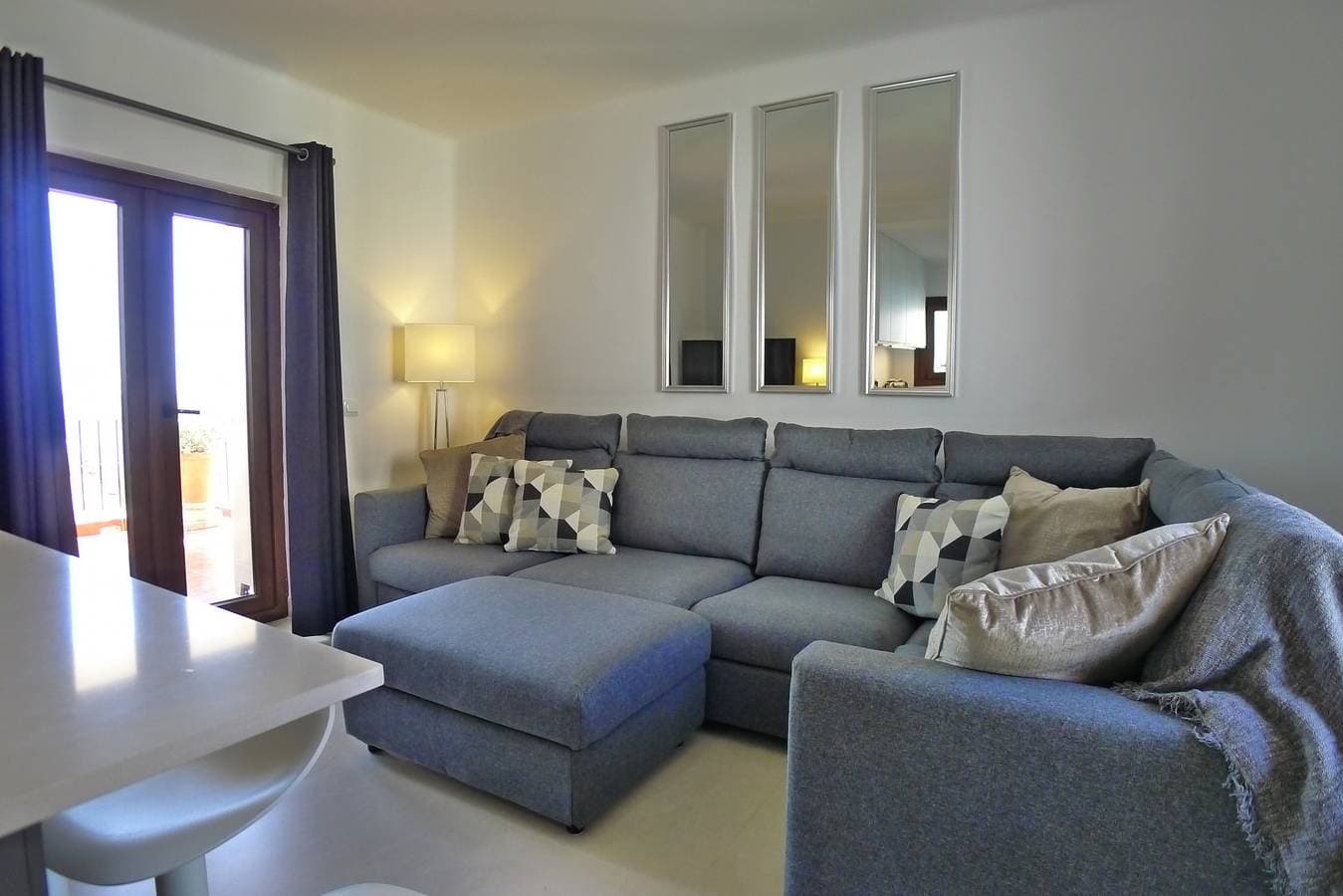 Foto 12 von 43: Capistrano Playa Apt 610