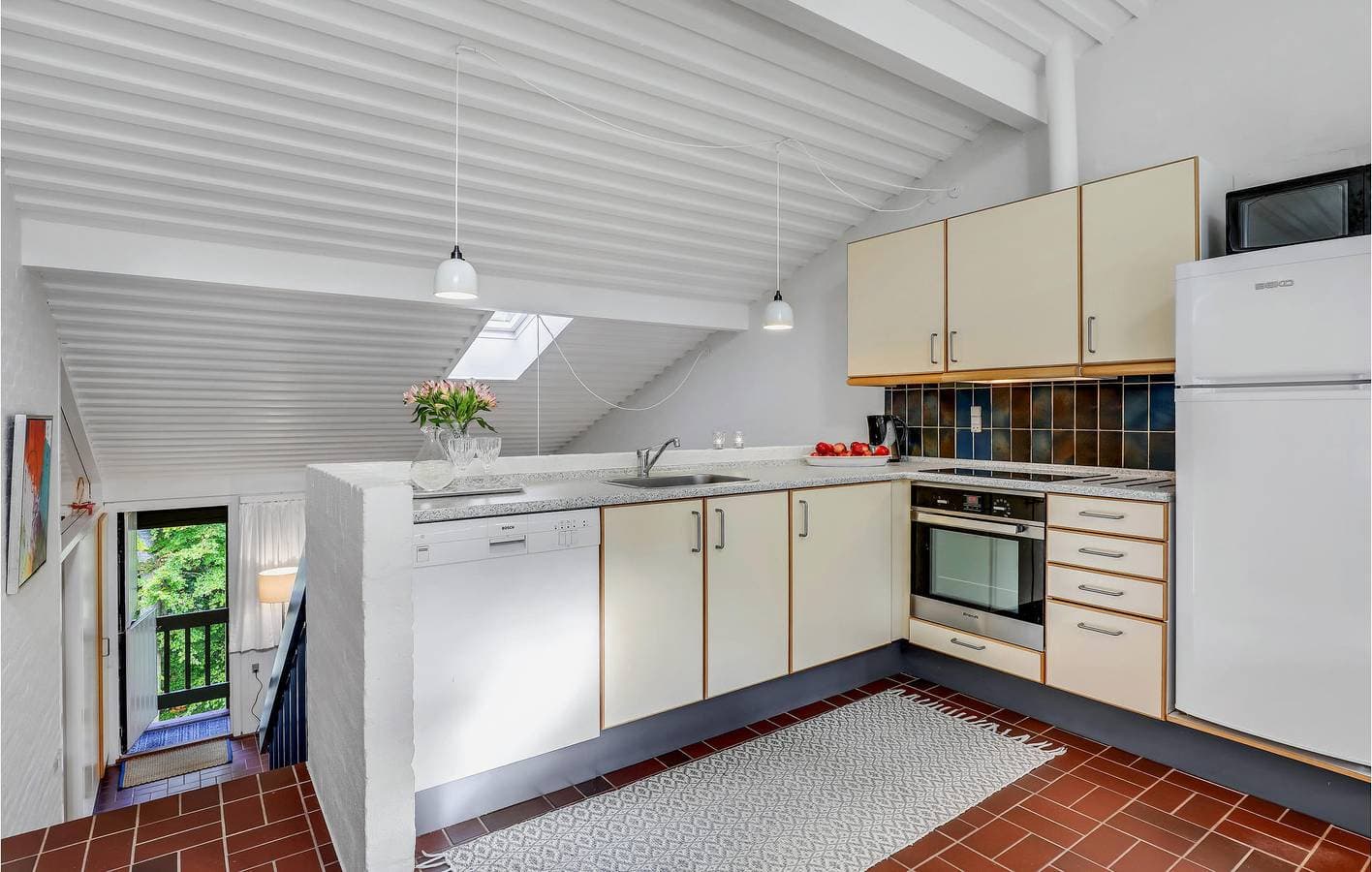 Foto 5 von 33: Ferienwohnung für 4 Personen mit Terrasse