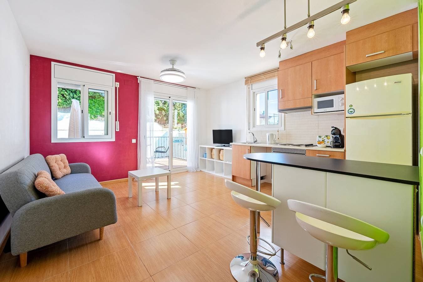 Foto 4 von 24: Ferienwohnung 'Dorada 1-2' mit Gemeinschaftspool, Garten und WLAN